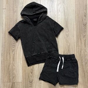 Little Bipsy black acid wash set - 5/6